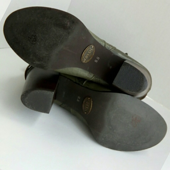 Fossil embellished strap ankle booties - Picture 6 of 8